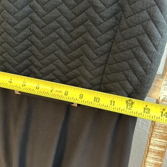 Joseph Ribkoff black midi dress size 4 empire waist quilted top - Picture 8 of 15